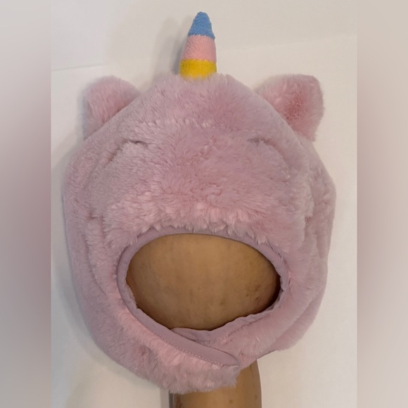 Old Navy Girls Winter Hat - Picture 4 of 4